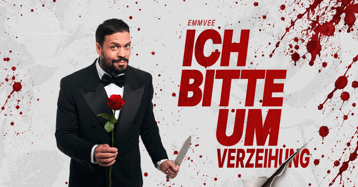 EMMVEE im Smoking mit Rose und Messer neben dem roten Schriftzug Ich bitte um Verzeihung